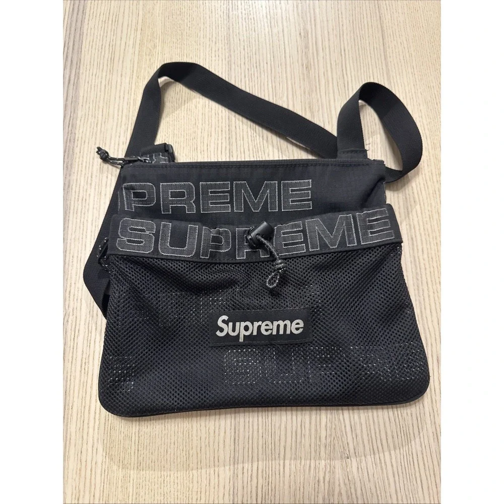 Supreme FW21 Side Bag Black Crossbody Shoulder Messenger Bag Techwear Used